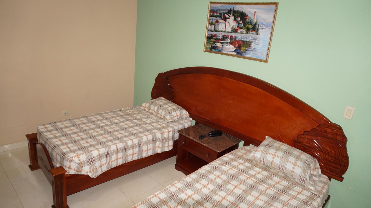 Residencial El Amanecer Hotell Panama City Exteriör bild